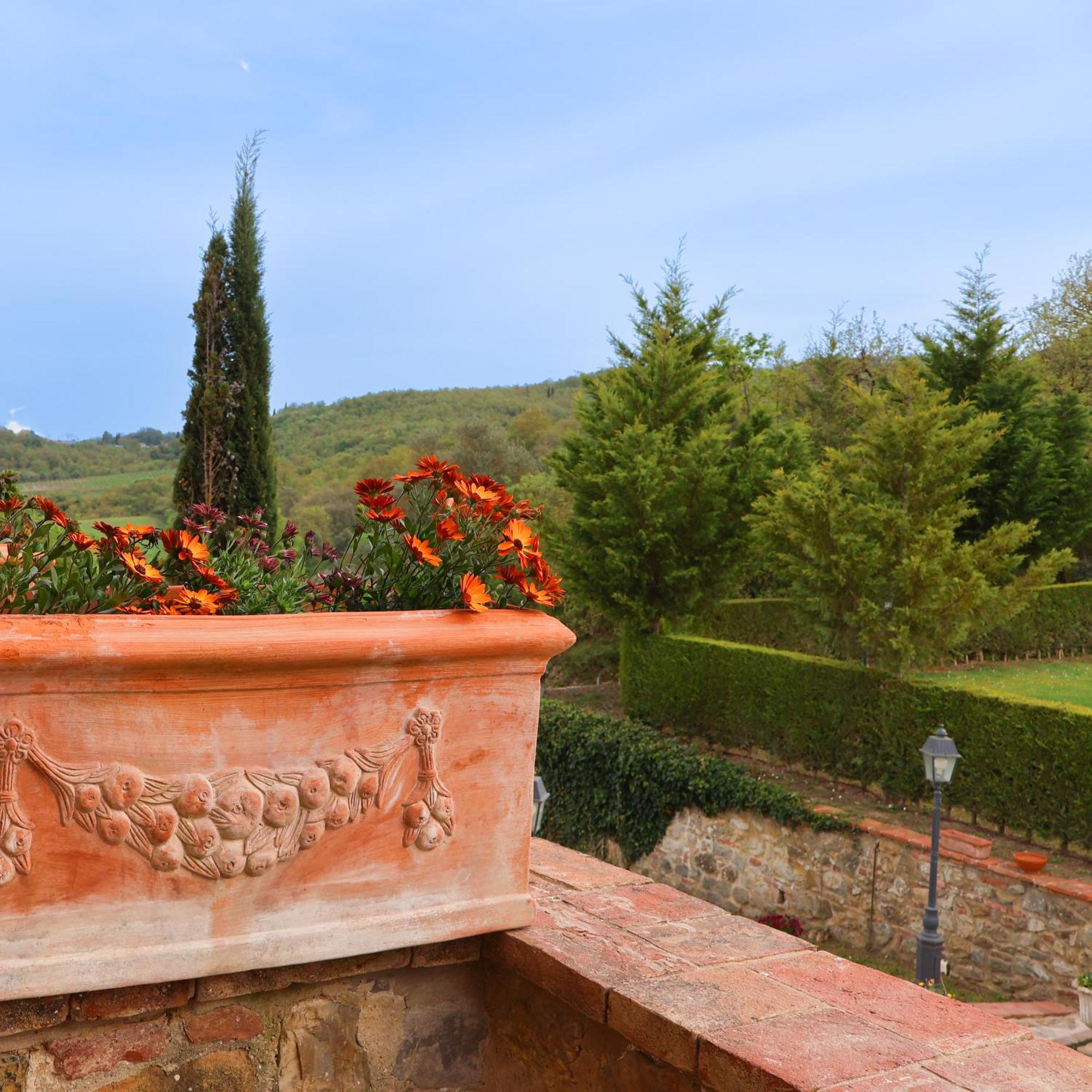 Poggio Paradiso Resort & Spa Montefollonico Экстерьер фото