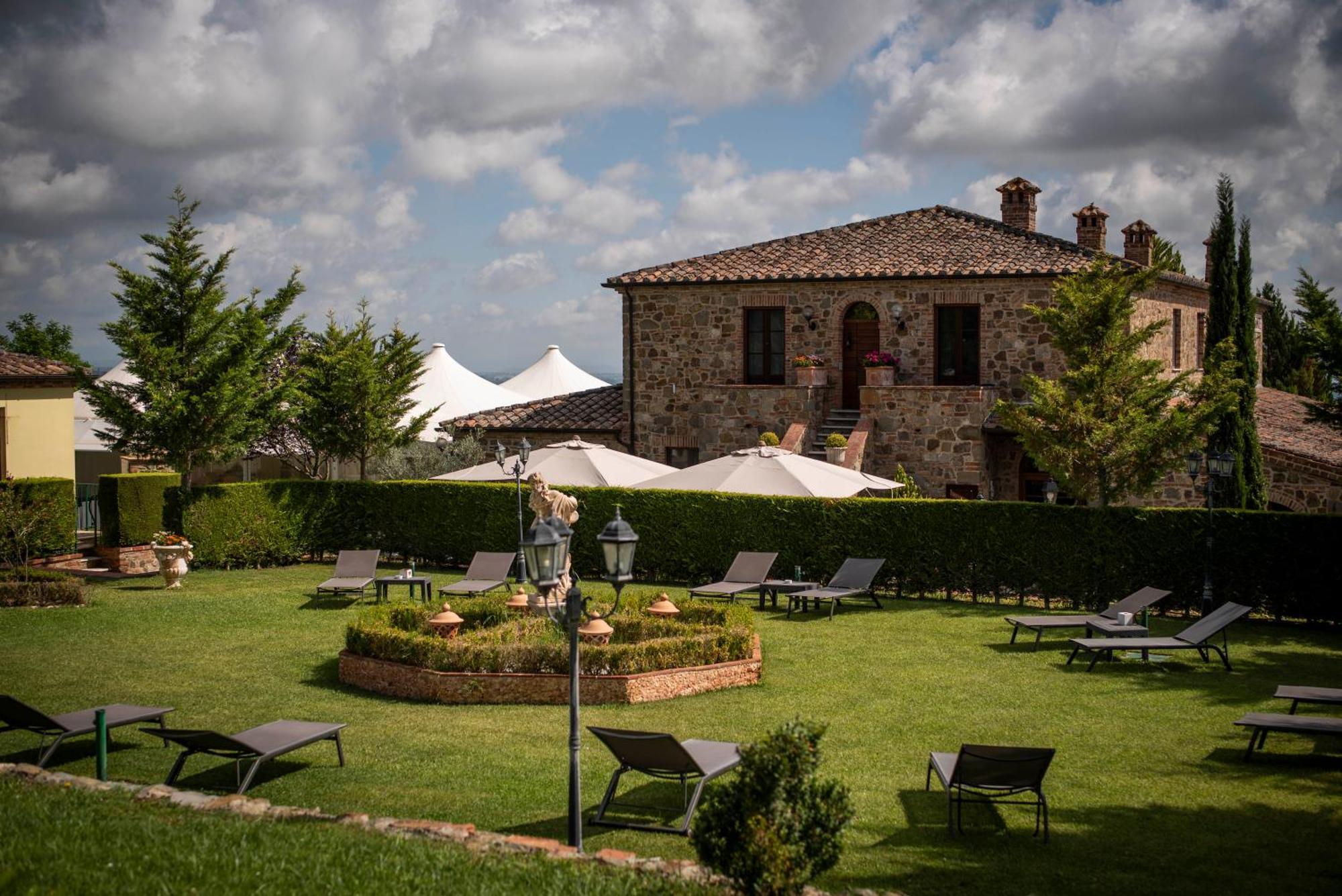 Poggio Paradiso Resort & Spa Montefollonico Экстерьер фото